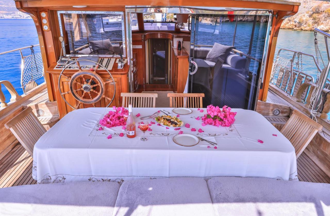 Готель Blue Cruise Каш Екстер'єр фото
